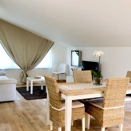 Homes Borgo Papardo 기아레